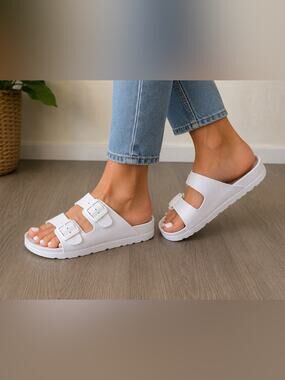 White Double Buckle Platform Slide Sandals Size 8 NWOT